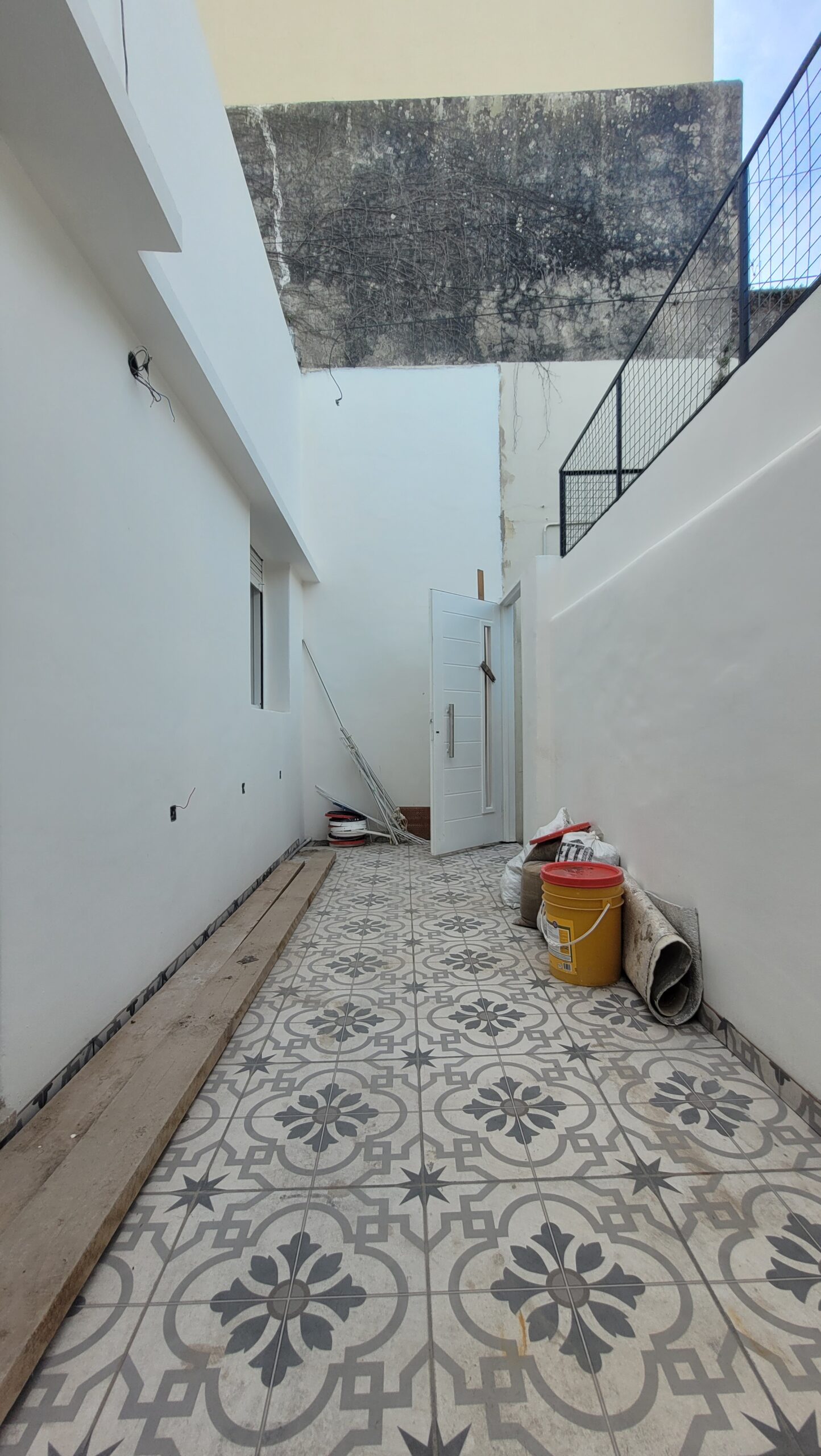 Flipping ph calle 12 - patio seco