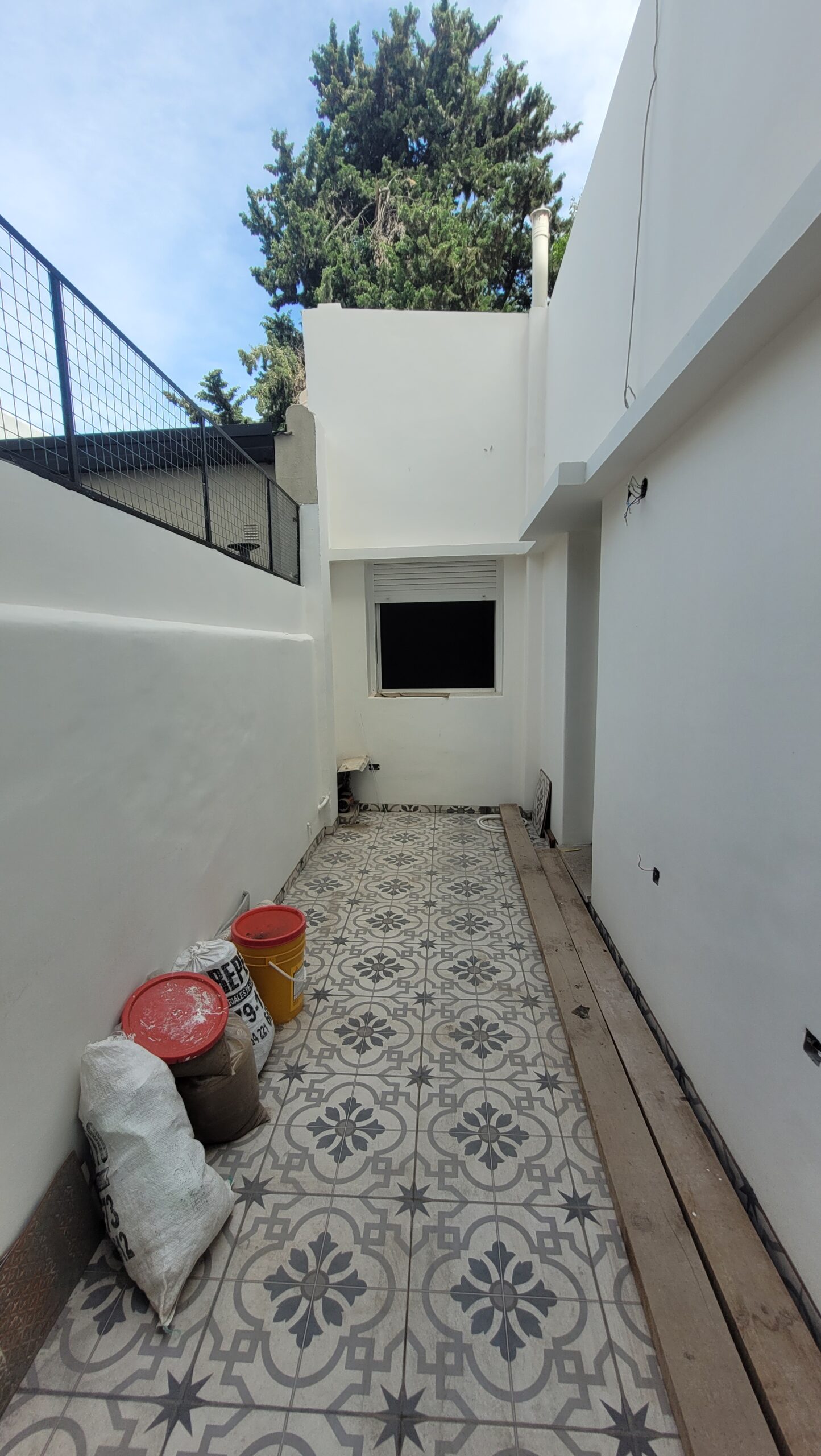 Flipping ph calle 12 - patio seco