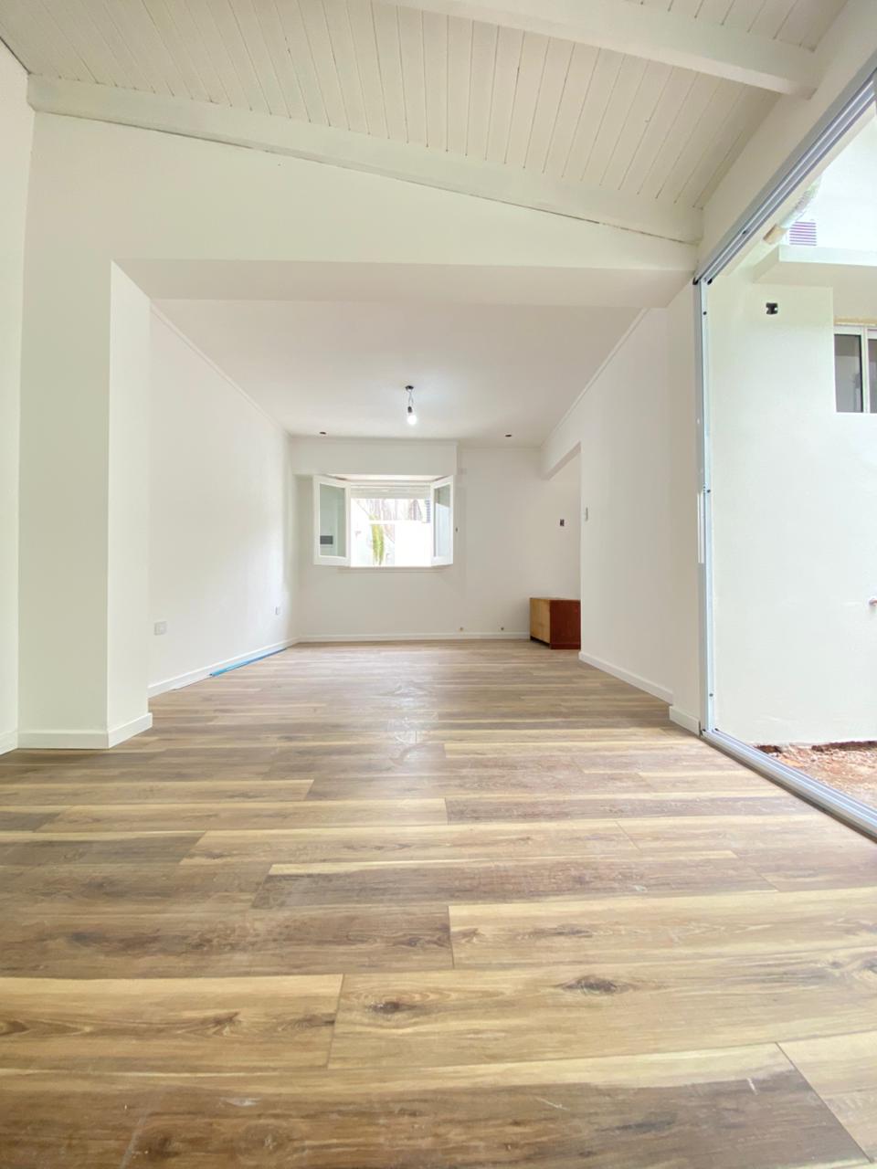 WhatsApp Image 2025-11-28 at 16.36.12