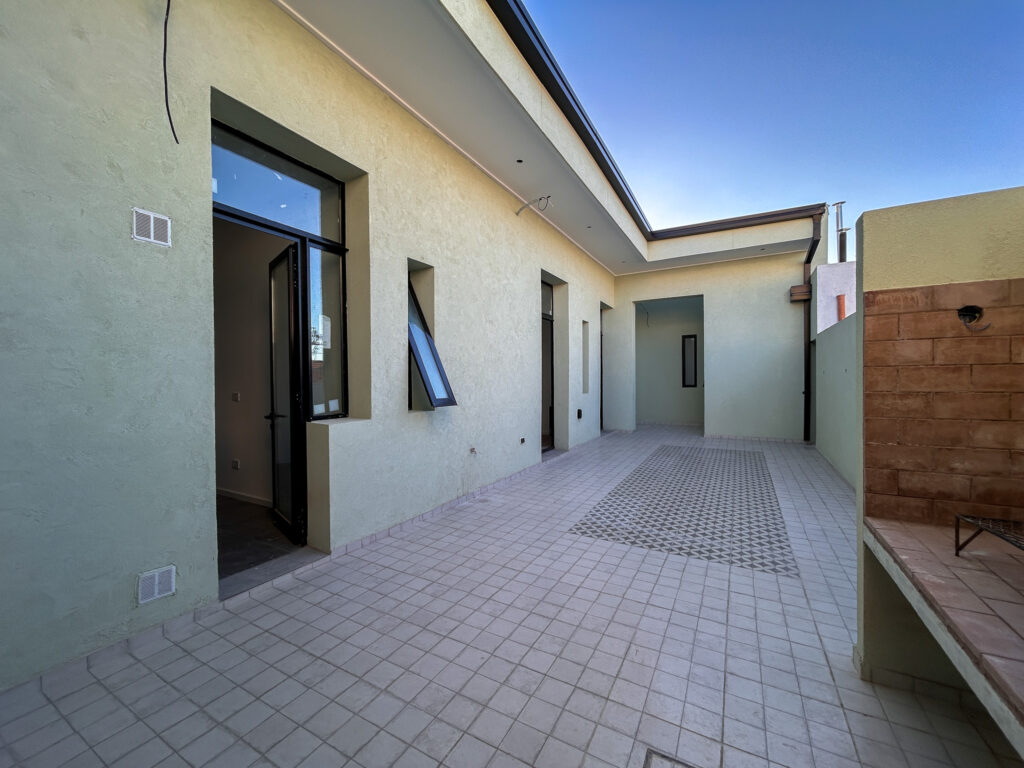 Patio del flip de 43, proyecto de Fliprop